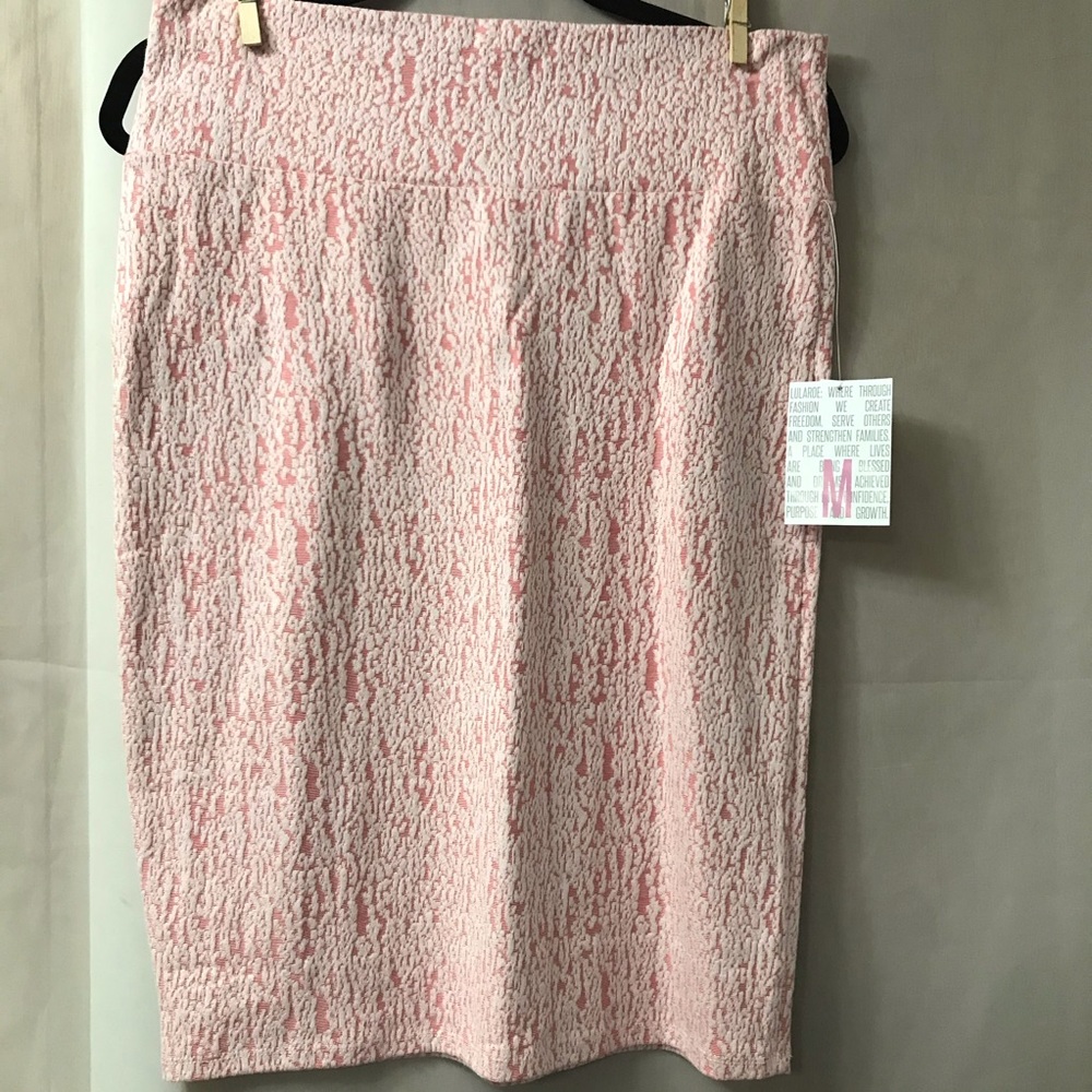 LuLaRoe Cassie skirt